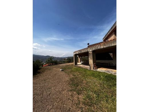 Luxury home in Nueva Caracas, Distrito Capital