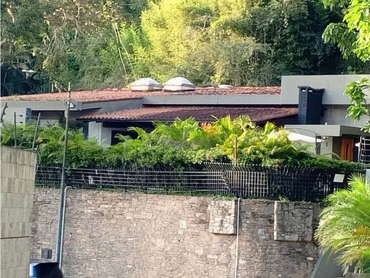 Lüks ev Karakas, Municipio Libertador