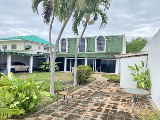 Luxe woning in Barquisimeto, Municipio Iribarren