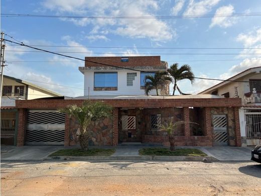 Casa de lujo en Puerto Cabello, Municipio Puerto Cabello