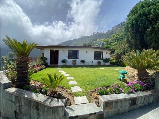 Luxury home in La Guaira, Municipio Vargas