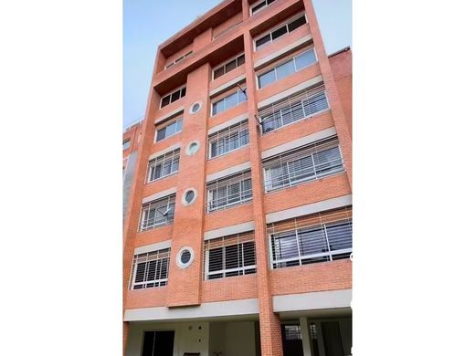 Piso / Apartamento en Nueva Caracas, Distrito Capital