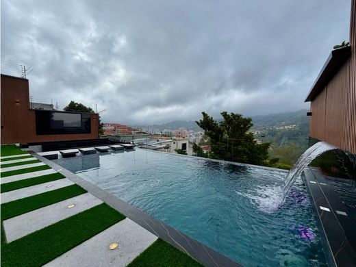 Luxury home in Nueva Caracas, Distrito Capital