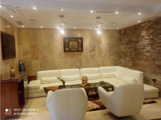 Büro in Nueva Caracas, Distrito Capital