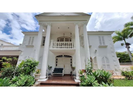 カラカス, Municipio Libertadorのカントリーハウス