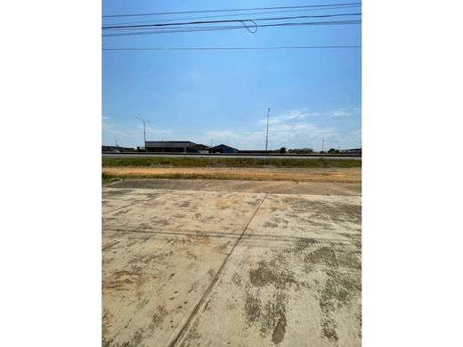 ‏קרקע ב  Valencia, Municipio Valencia