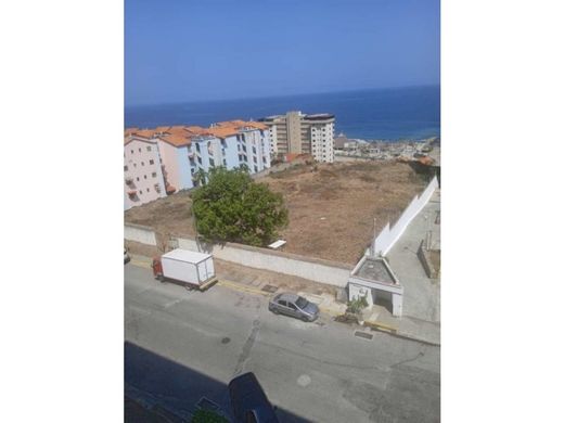 Land in La Guaira, Municipio Vargas