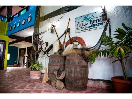 Hotel w Tucacas, Municipio Silva