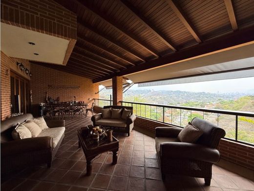 Luxury home in Nueva Caracas, Distrito Capital
