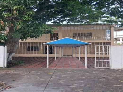 Luksusowy dom w Valencia, Municipio Valencia