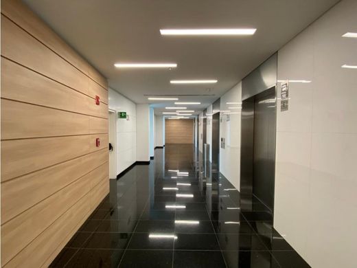 Escritório - Nueva Caracas, Distrito Capital