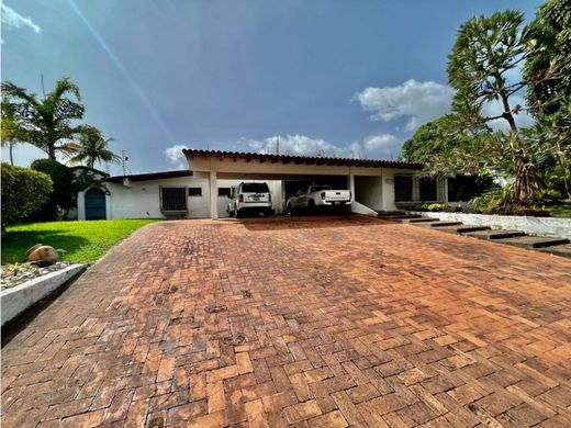 Luxury home in Nueva Caracas, Distrito Capital
