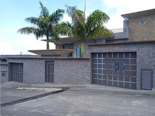 Apartment in San Antonio de Los Altos, Municipio Los Salias