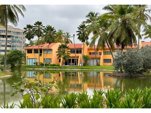 Apartment in Tucacas, Municipio Silva