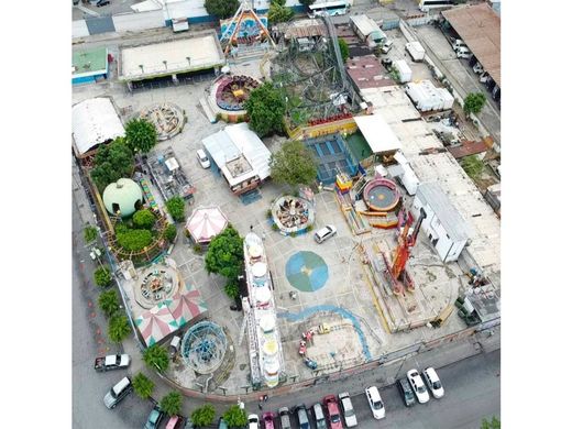 Arsa Karakas, Municipio Libertador