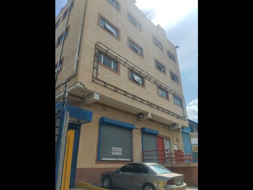 Residential complexes in Nueva Caracas, Distrito Capital