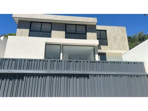 Luxus-Haus in Nueva Caracas, Distrito Capital