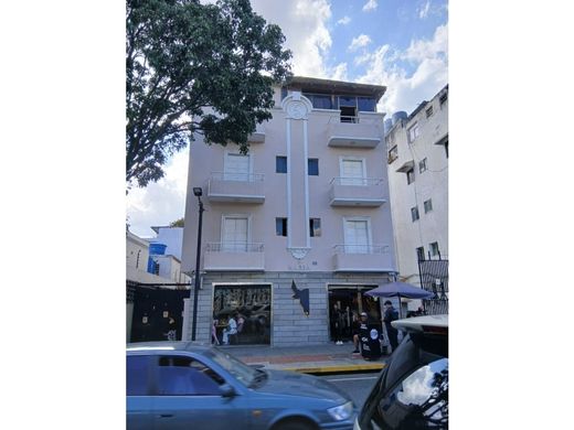 Residential complexes in Nueva Caracas, Distrito Capital