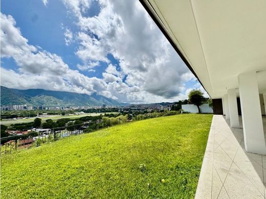 Luxury home in Nueva Caracas, Distrito Capital