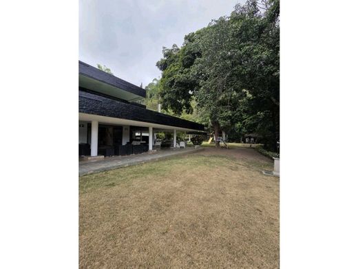 Элитный дом, Nueva Caracas, Distrito Capital