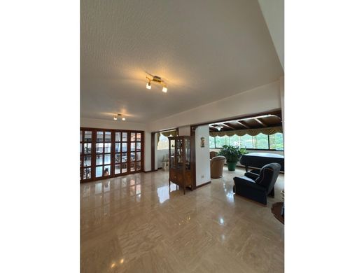 Penthouse Karakas, Municipio Libertador