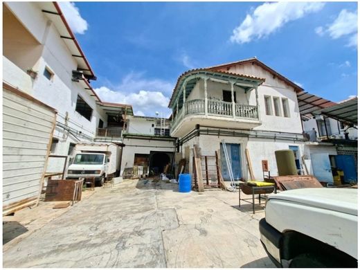 地皮  卡拉卡斯, Municipio Libertador