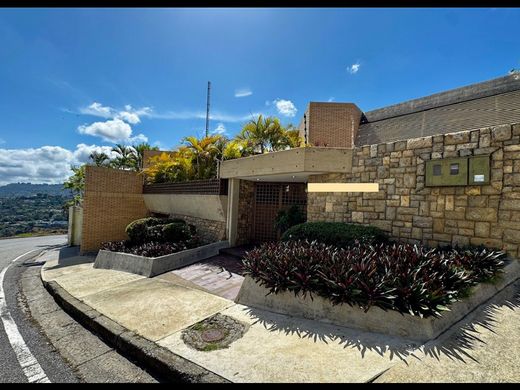 Luxury home in Nueva Caracas, Distrito Capital