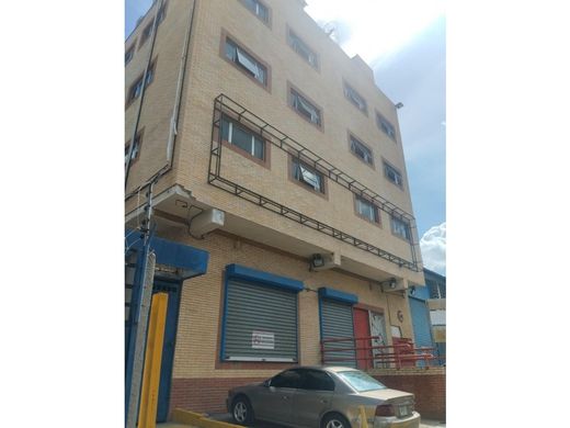Complexos residenciais - Nueva Caracas, Distrito Capital