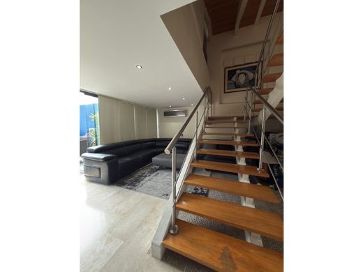 Penthouse in Nueva Caracas, Distrito Capital