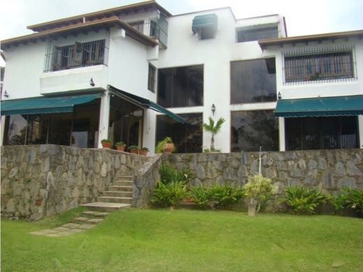 Casa de lujo en Nueva Caracas, Distrito Capital