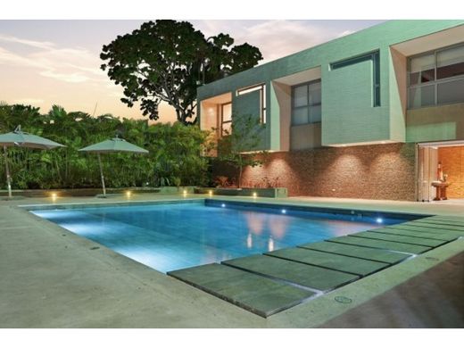 Luxury home in Nueva Caracas, Distrito Capital