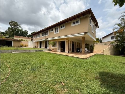 Lüks ev Karakas, Municipio Libertador