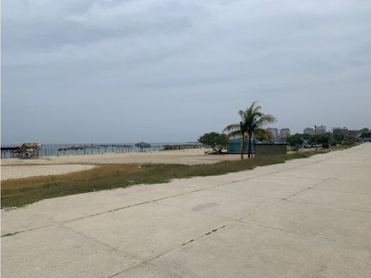 Land in Caraballeda, Estado La Guaira