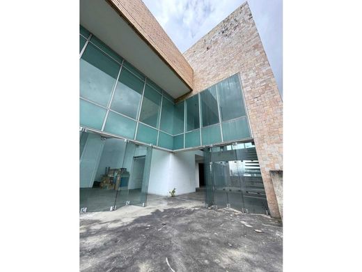 Penthouse Karakas, Municipio Libertador