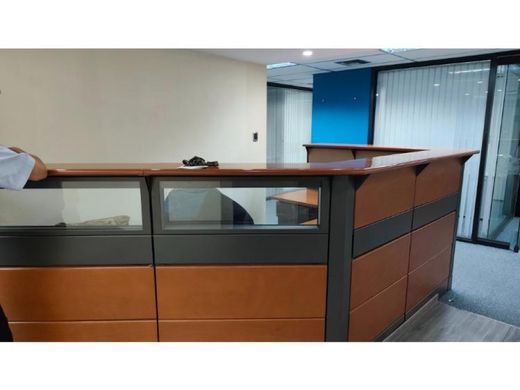 Oficina en Nueva Caracas, Distrito Capital