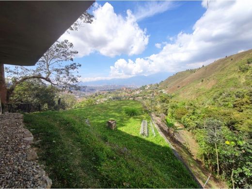 Luxury home in Nueva Caracas, Distrito Capital