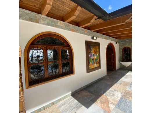 Luxury home in San Antonio de Los Altos, Municipio Los Salias