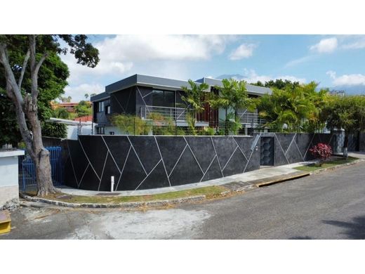 Luxury home in Nueva Caracas, Distrito Capital