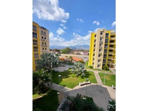 Piso / Apartamento en Maracay, Municipio Girardot