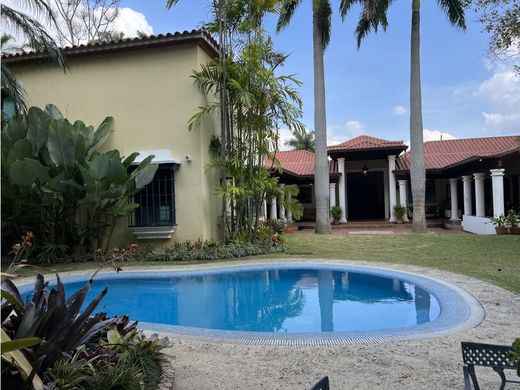 Luksusowy dom w Caracas, Municipio Libertador