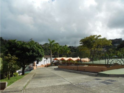 Terreno a San Antonio, Estado Miranda