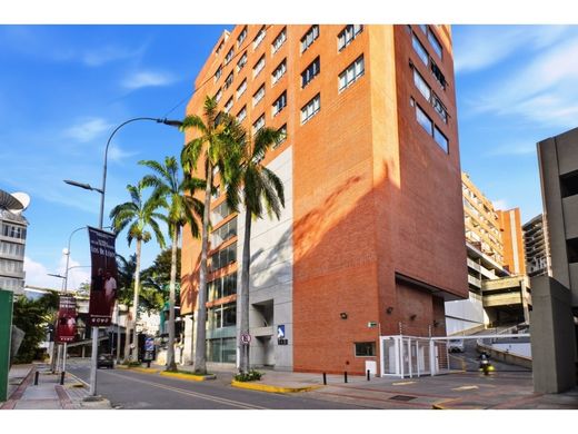 Penthouse in Nueva Caracas, Distrito Capital