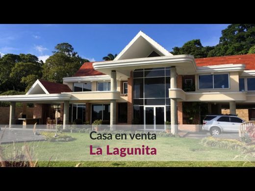 Luxury home in Nueva Caracas, Distrito Capital