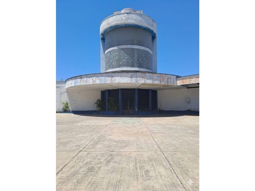 Kamienica w Maracay, Municipio Girardot
