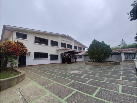 Luxury home in Nueva Caracas, Distrito Capital