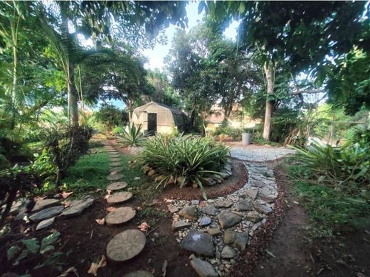 Grundstück in Nueva Caracas, Distrito Capital