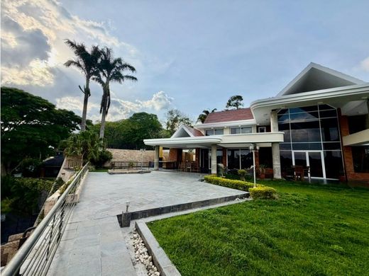 Luxury home in Nueva Caracas, Distrito Capital