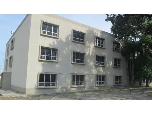 Κτίριο σε Valencia, Municipio Valencia