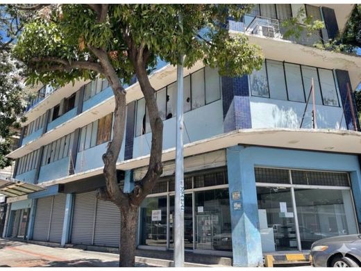 Residential complexes in Nueva Caracas, Distrito Capital