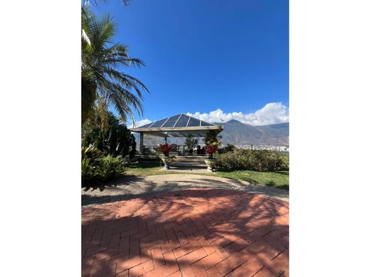 Luxury home in Nueva Caracas, Distrito Capital